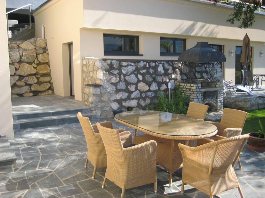 Villa Burgblick أنينهايم المظهر الخارجي الصورة